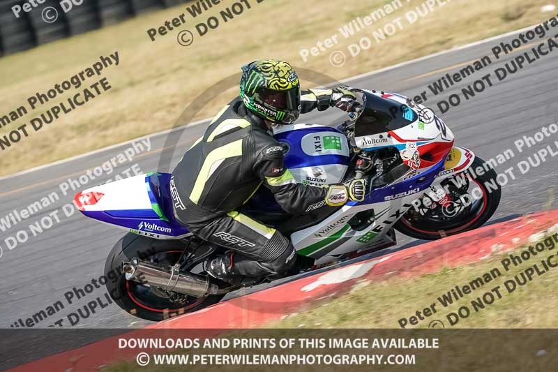 enduro digital images;event digital images;eventdigitalimages;no limits trackdays;peter wileman photography;racing digital images;snetterton;snetterton no limits trackday;snetterton photographs;snetterton trackday photographs;trackday digital images;trackday photos